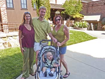 browsing in Yountville