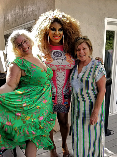 Danielle & Patty with the Drag Queen