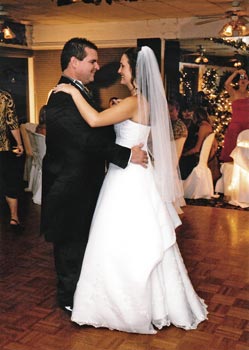 Matt & Julie first dance