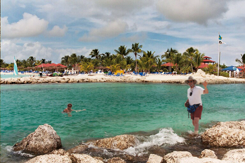 Patty, Craig swimming at Princess Cay