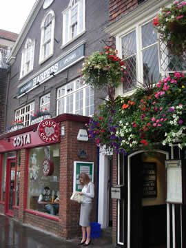 lunch stop in Salisbury