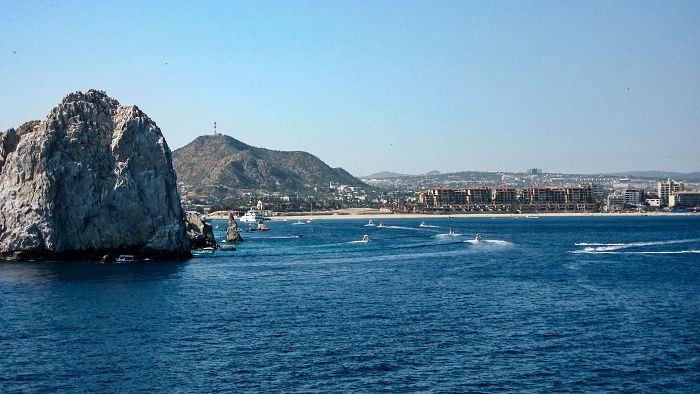 Entering Cabo San Lucas