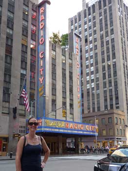 Julie in front of Radio City