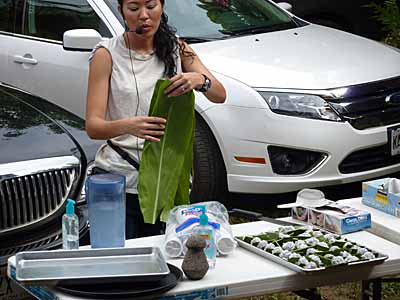Taro in a leaf snack