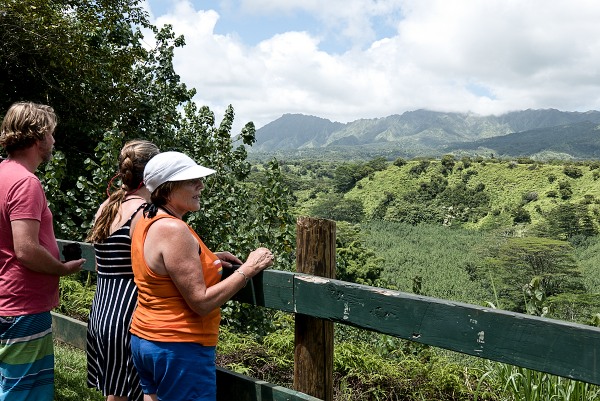 CJ, Olivia, Patty heading to inner tube ride