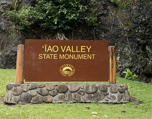 Iao Valley State Park sign