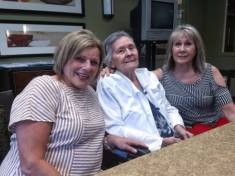 Patty, Aunt Lita, Cousin Suzie