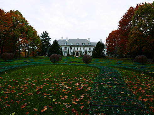 Lilly mansion at holiday time