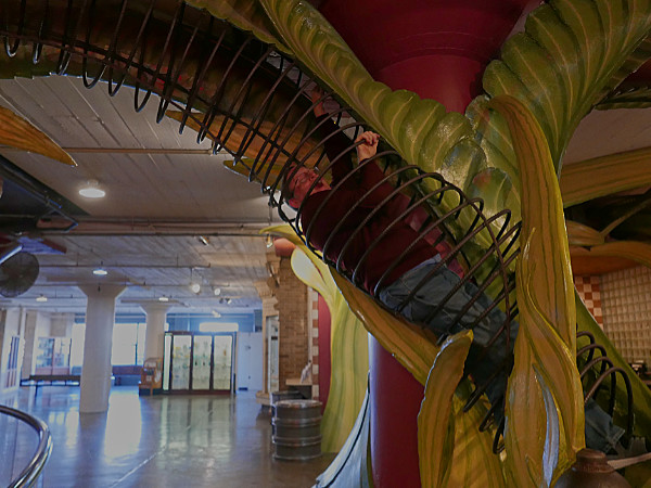 Craig moving from one floor to another