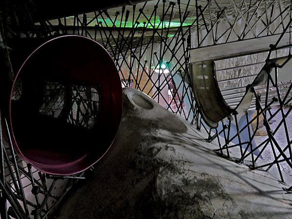 crawl space in metal