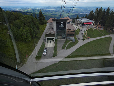 Leaving the 2nd station on the way up