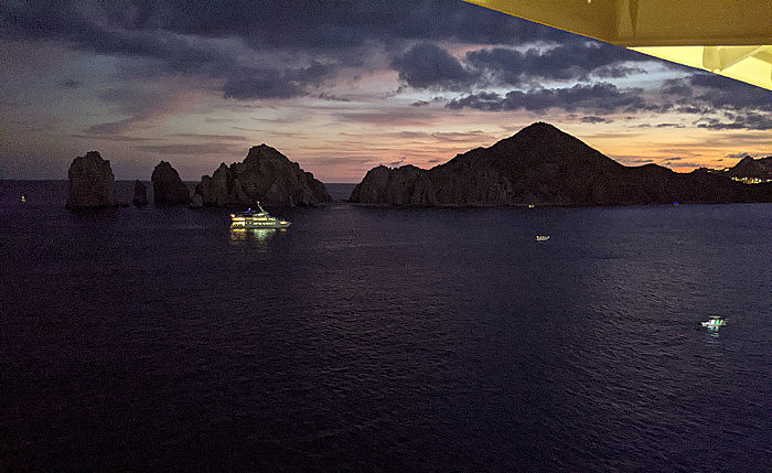 The Arches of Cabo San Lucas at sunset