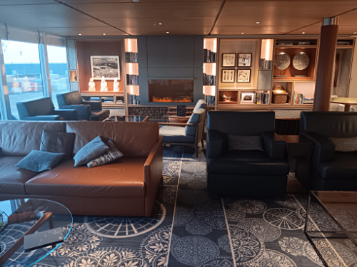 Common Living Room for all